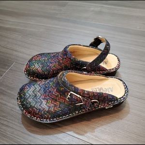 NEW in box Alegria Seville Clog (EU42)